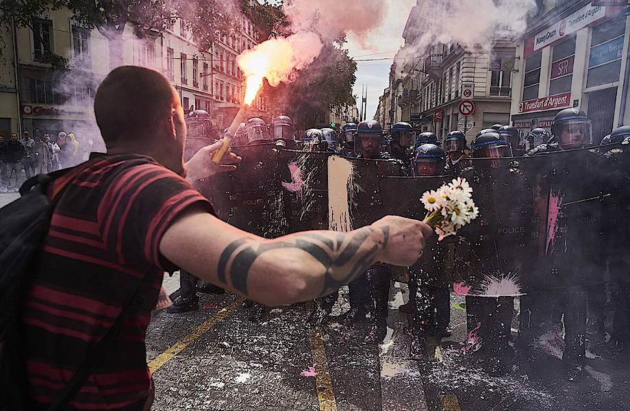 20 драматических снимков недавних протестов во Франции