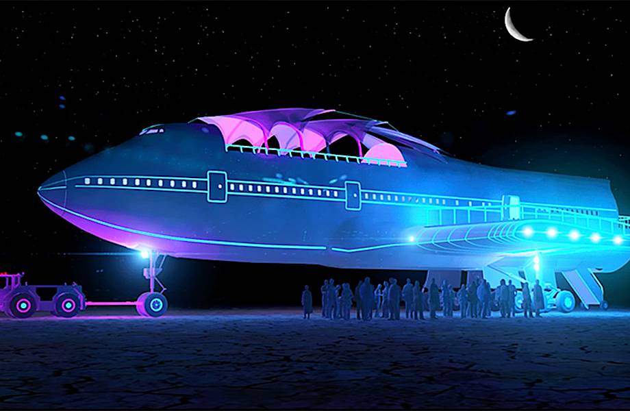 На культовом Burning Man самолет Boeing 747 превратили в самую большую арт-машину в истории 