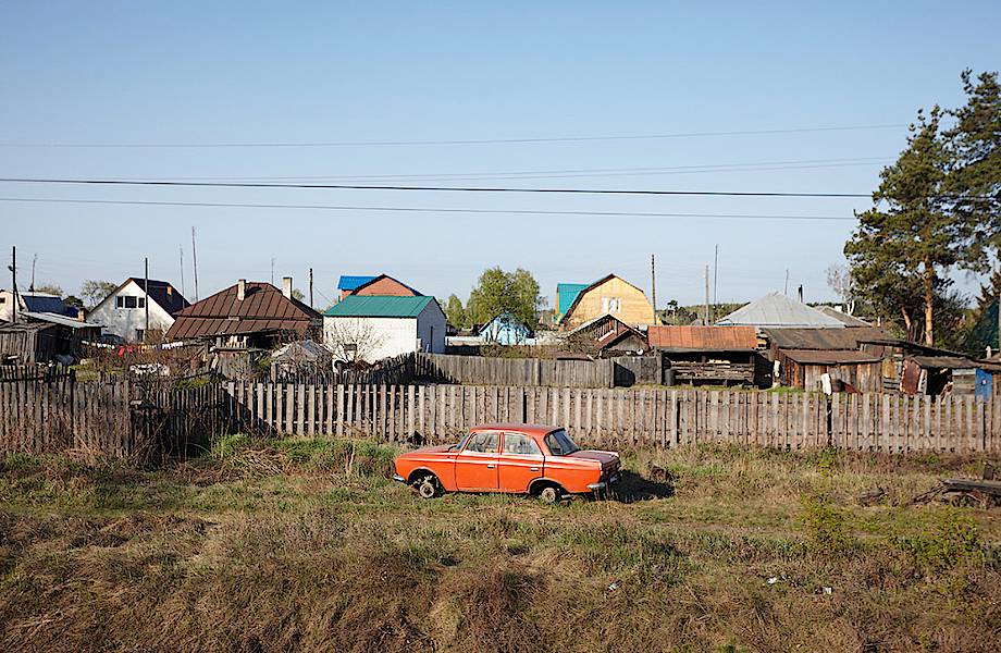 Канадец сделал фото российской жизни, путешествуя от Байкала до Москвы