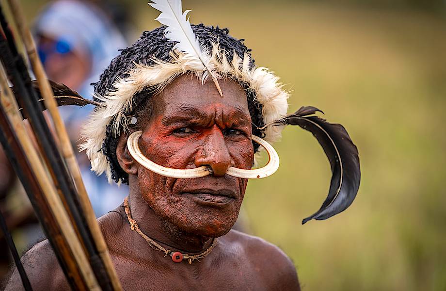 7 колоритных фото представителей племени дани с острова Новая Гвинея 