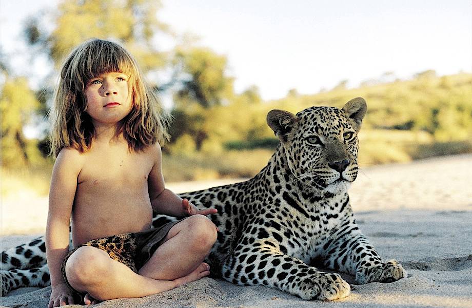 Фантастическая история: малышка родилась и выросла среди диких животных, как Маугли