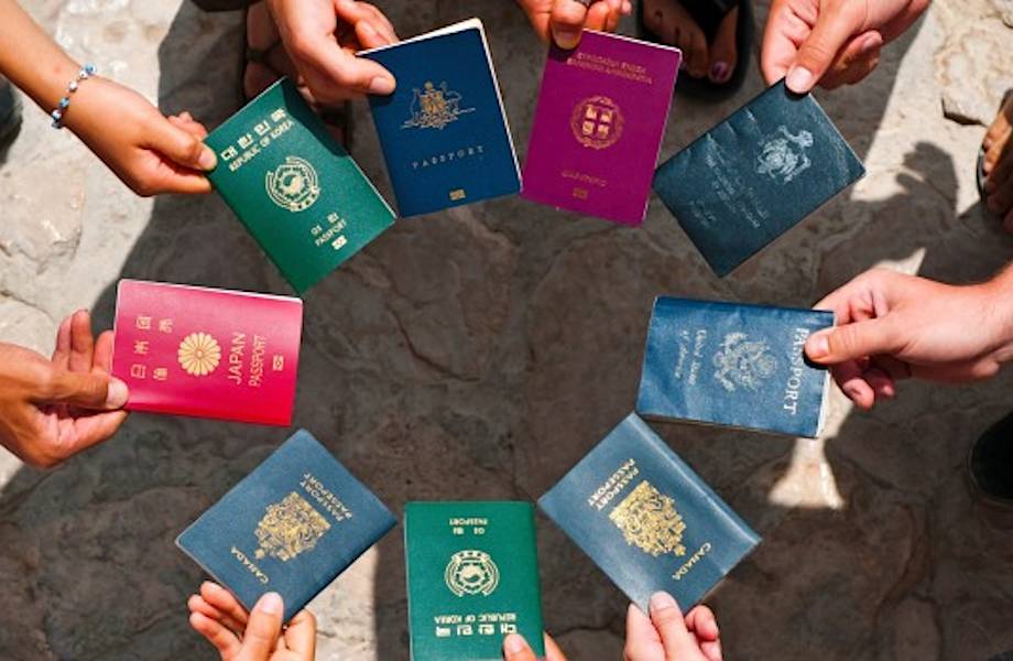21 самый «могущественный» паспорт мира по версии 2017 года