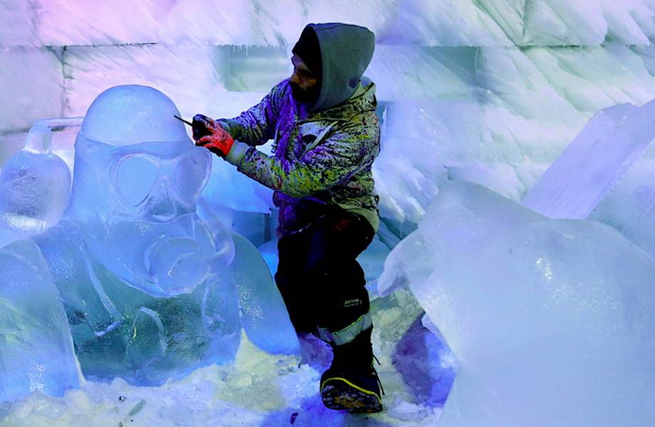 20 удивительных фото с Фестиваля снежных и ледовых скульптур