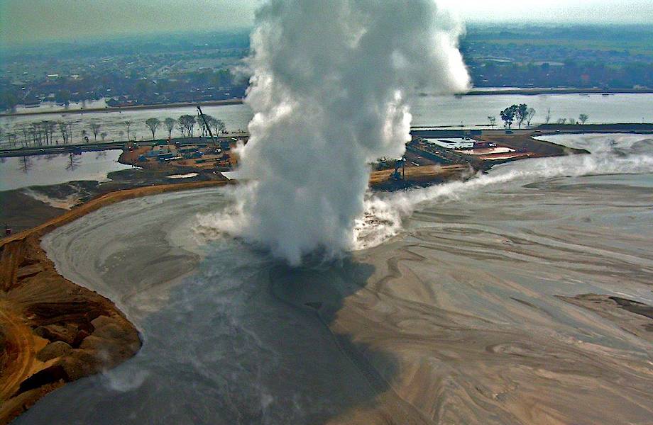 Грязевой вулкан Люси: как нефтяники спровоцировали природно-техногенную катастрофу