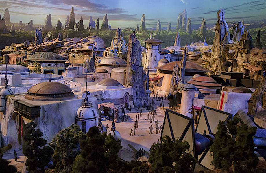 Disney вложила 2 млрд долларов в парк «Звездных войн», и результат будет потрясающим