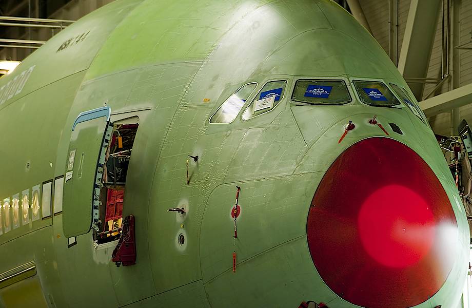Airbus А380: как собирают самые грандиозные пассажирские самолеты в мире