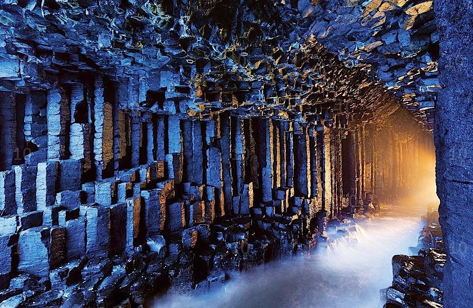 Фингалова пещера: в этом уникальном месте на краю земли была даже королева Виктория