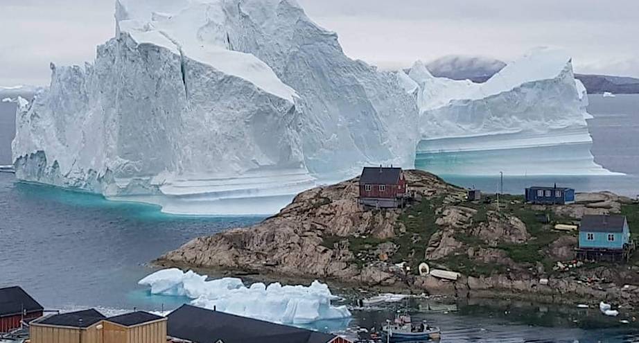 Фото дня: айсберги — привычное дело, когда вы живете в Гренландии