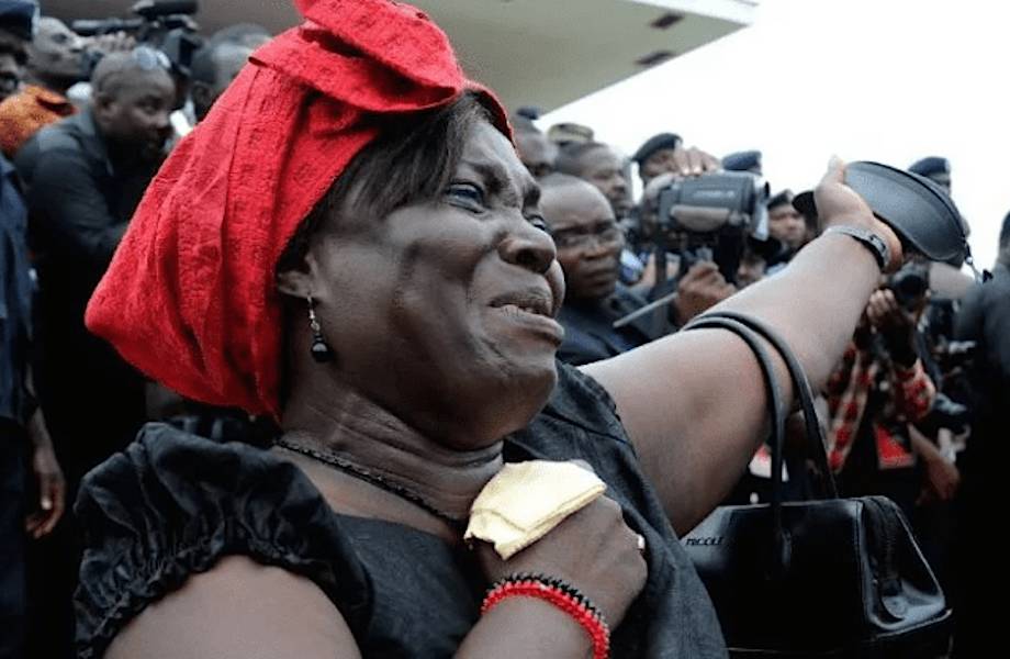 Профессиональные плакальщицы Ганы: кто они такие, и почему за их слезы готовы платить