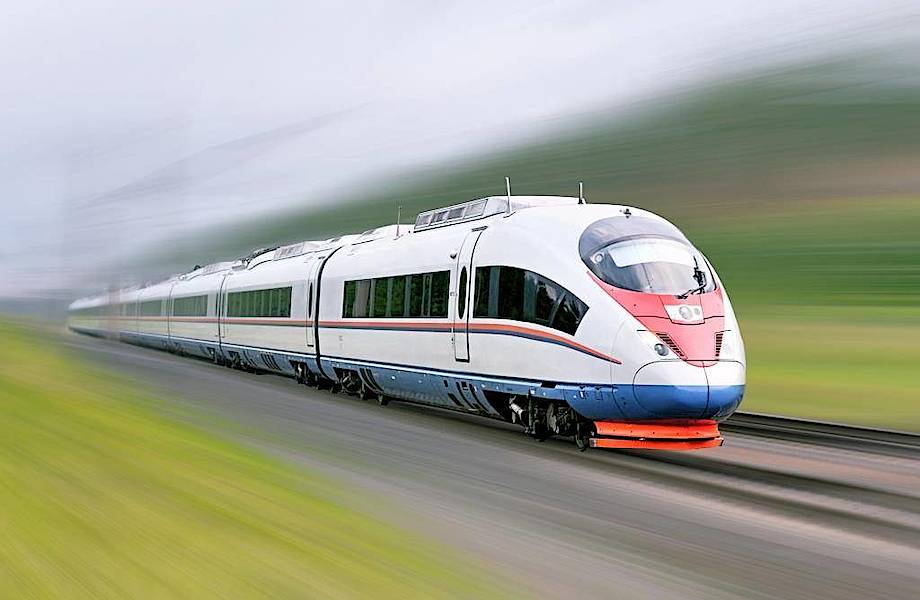 Когда в России начнут курсировать настоящие высокоскоростные поезда