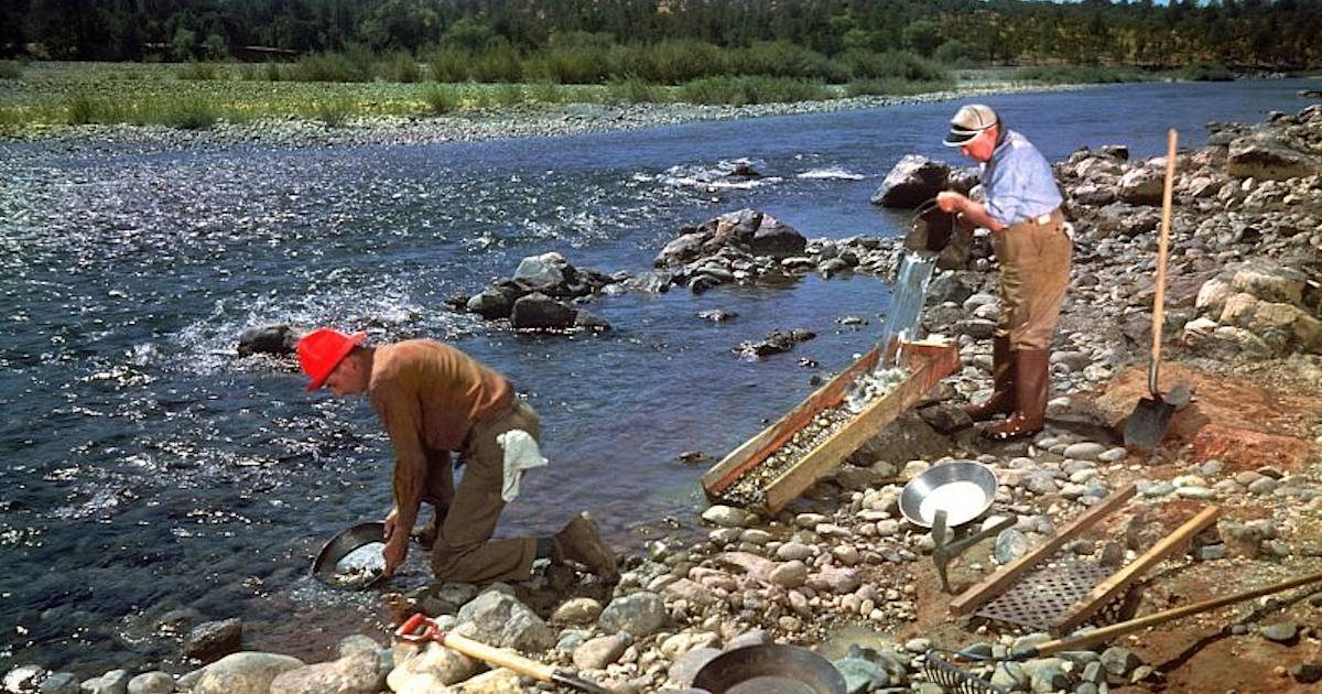 драга артель старателей дражник. драга для добычи золота. драга золотодобыча. драга д250. драга для промывки золота.