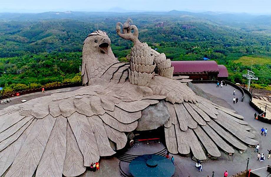 Самая большая скульптура птицы в мире: новая эпическая достопримечательность Индии