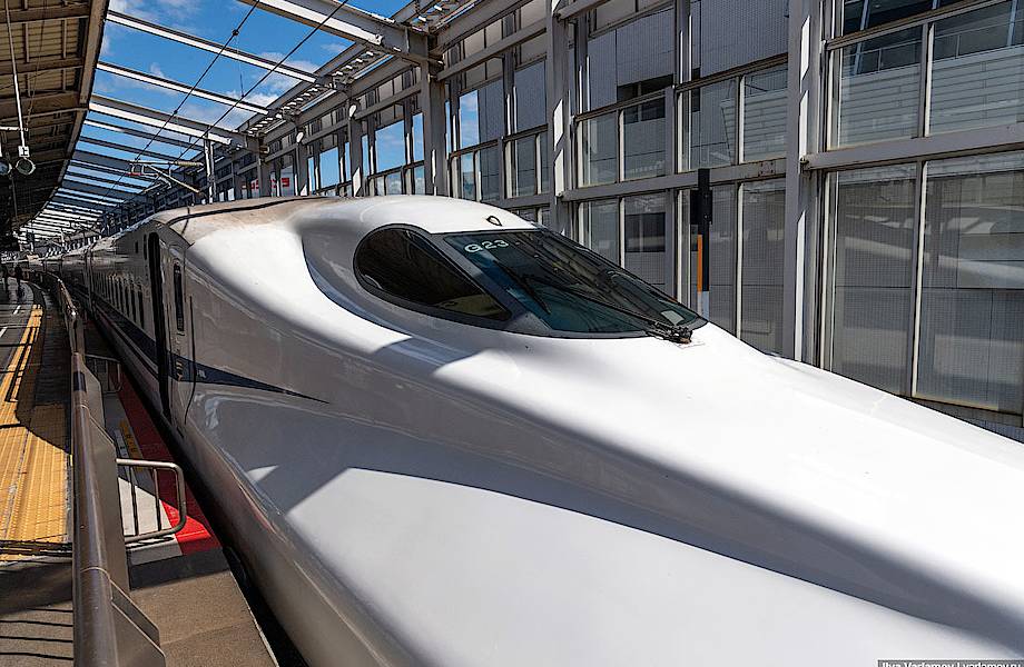 Почти 400 км/час: в Японии тестируют новый суперскоростной пассажирский поезд