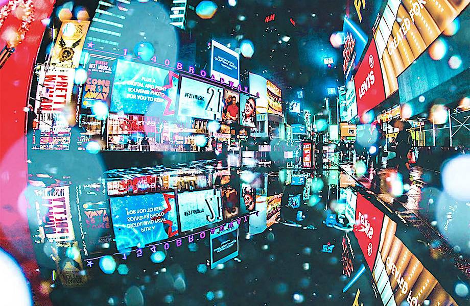 Японский фотограф превратил дождливую ночь в Нью-Йорке в сказочный мир