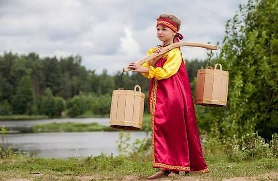Как жила 10-летняя девочка в России 100 лет назад