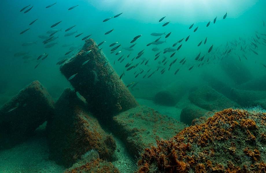 В затонувшем Гераклионе обнаружены бесчисленные сокровища и подводный храм