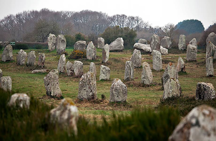 Загадка и история Карнакских камней во Франции