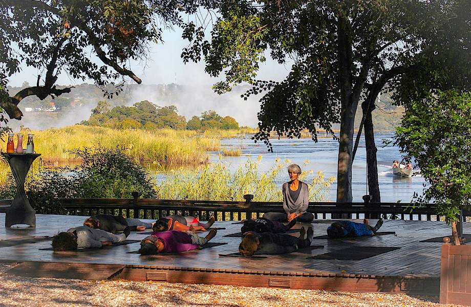 Оздоровительный отдых на берегу реки Замбези