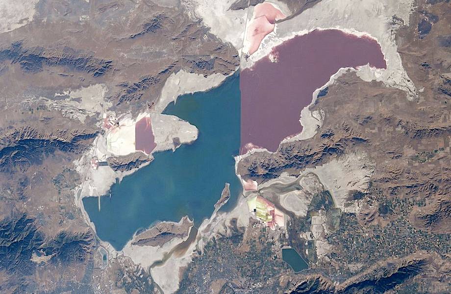 Двухцветное озеро: почему части Большого Соленого озера разного цвета 