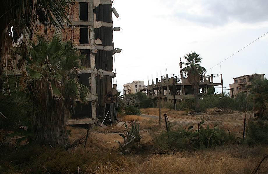 На Кипре хотят восстановить заброшенный курорт, который пустовал почти полвека
