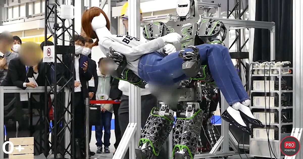 Видео: Самые новые и крутые роботы этого года на выставке в Токио