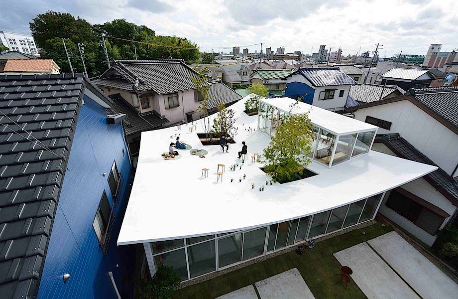 Японские архитекторы спроектировали для себя изумительный офис на крыше здания