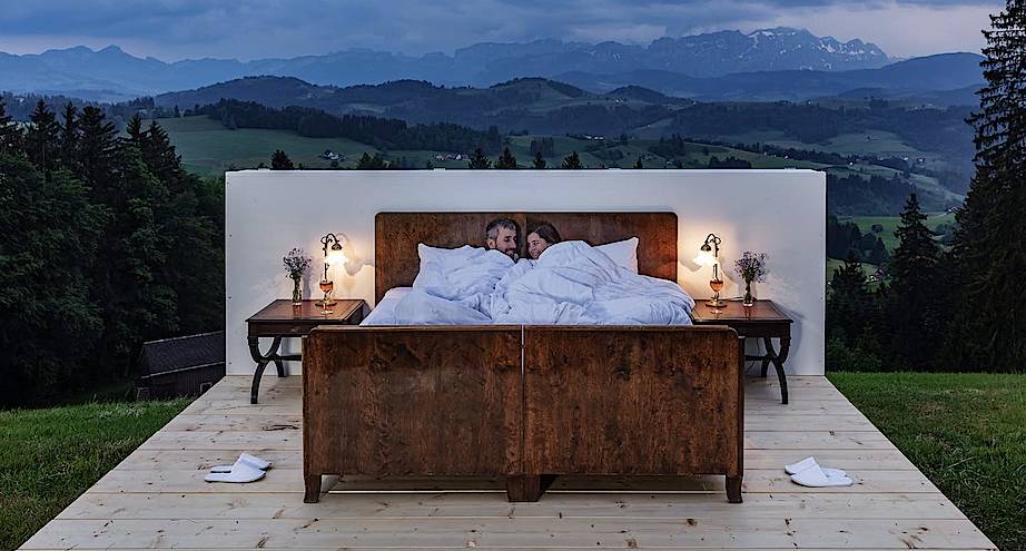 Фото дня: отель с лучшим видом в Швейцарии