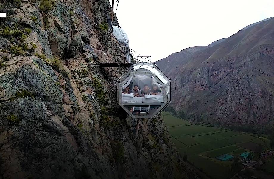 Видео: Отель в Перу, висящий на высоте 400-метров над землей