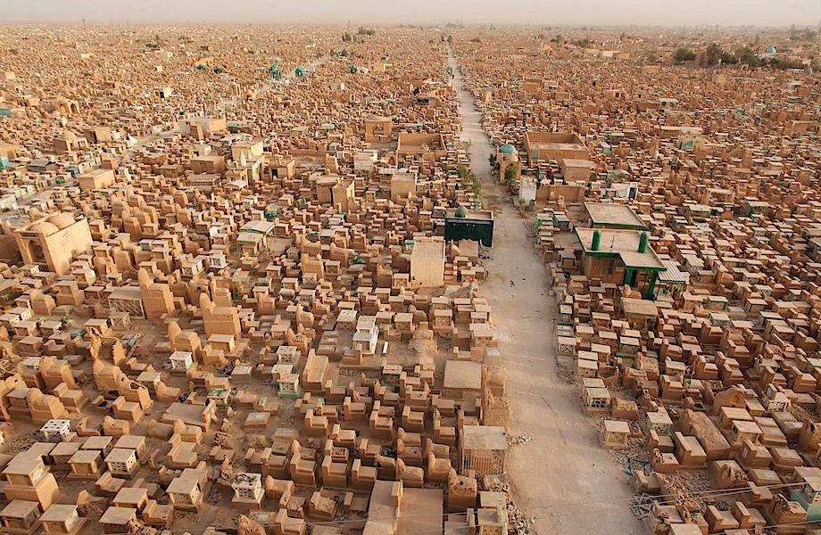 Вади ас-Салам в Ираке — самый большой некрополь в мире