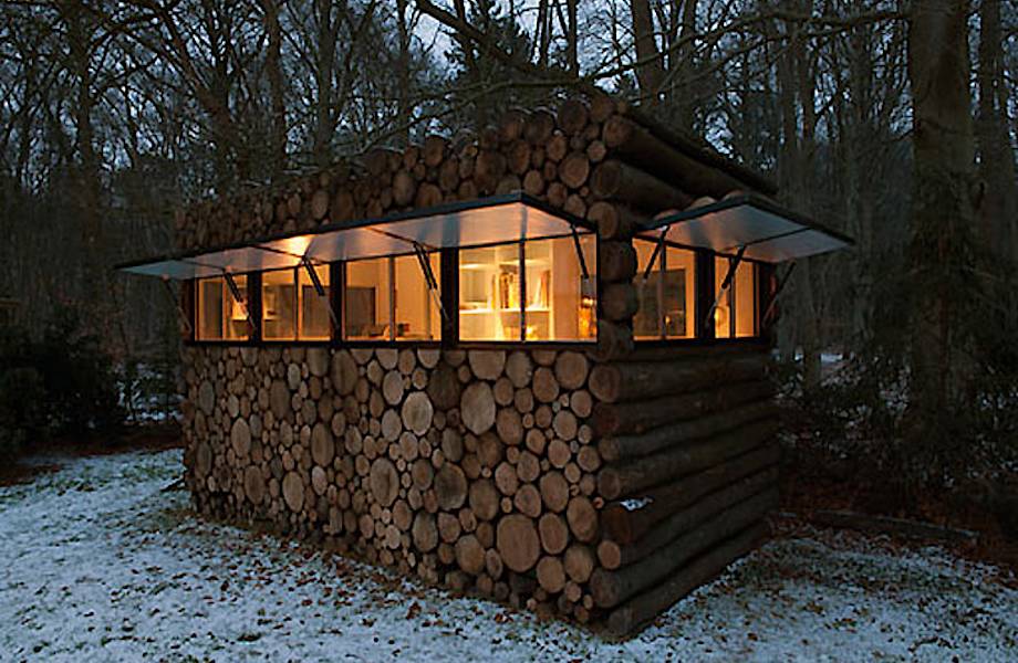 Видео: Дом в виде кучи дров — идеальное жилище для творческого человека