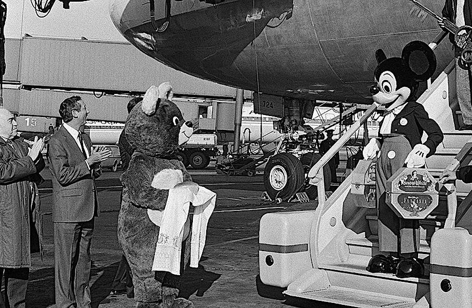 История в фото: первый визит Микки Мауса в СССР