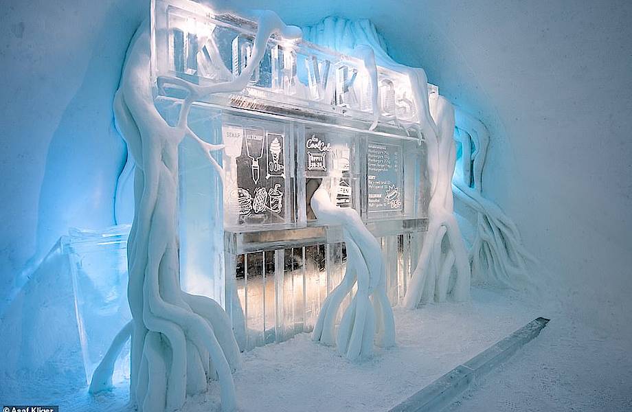 Настоящая зимняя сказка: 15 потрясающих фото ледяного отеля в Швеции