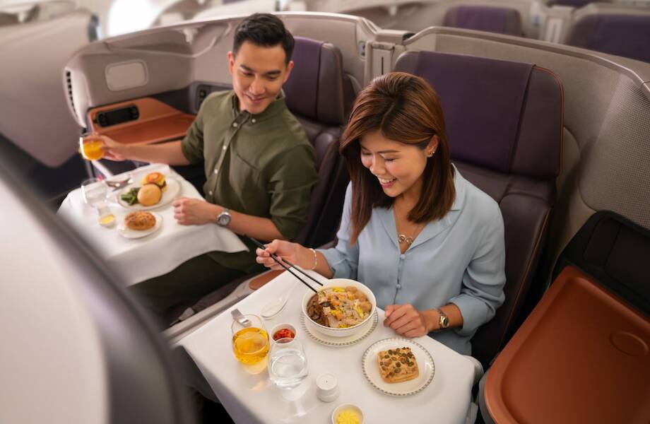 Как самолеты стали ресторанами, где продают обед по цене ноутбука