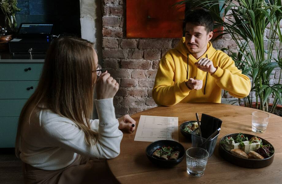 На каком языке думают глухие от рождения люди