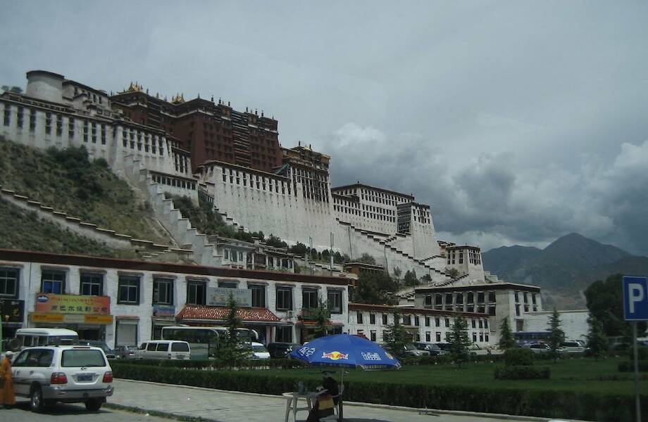 Детективная история человека, первым сфотографировавшего столицу Тибета Лхасу