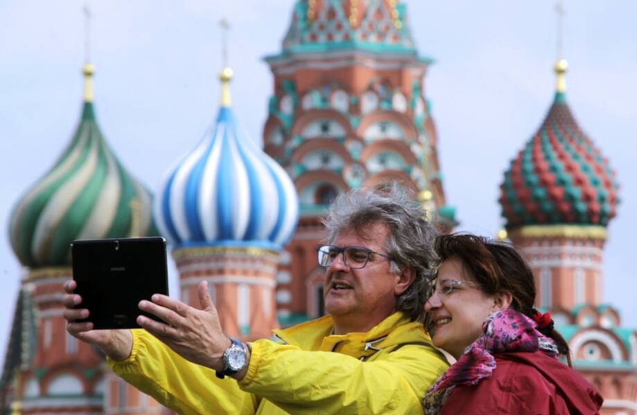 Видео: 5 вещей, которые удивляют иностранных туристов в России