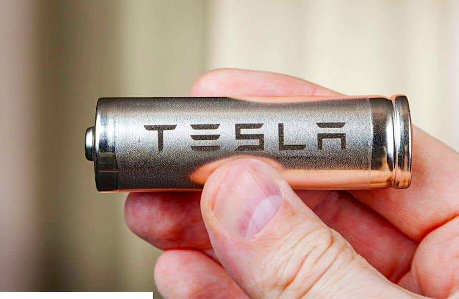Видео: Почему батарея Tesla 4680 может закончить историю твердотельных ...