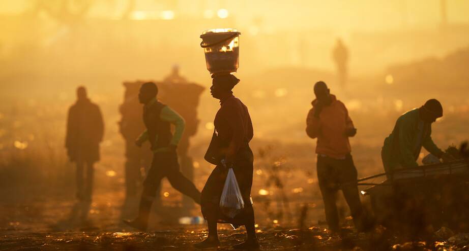 Фото дня: по пути на африканский рынок