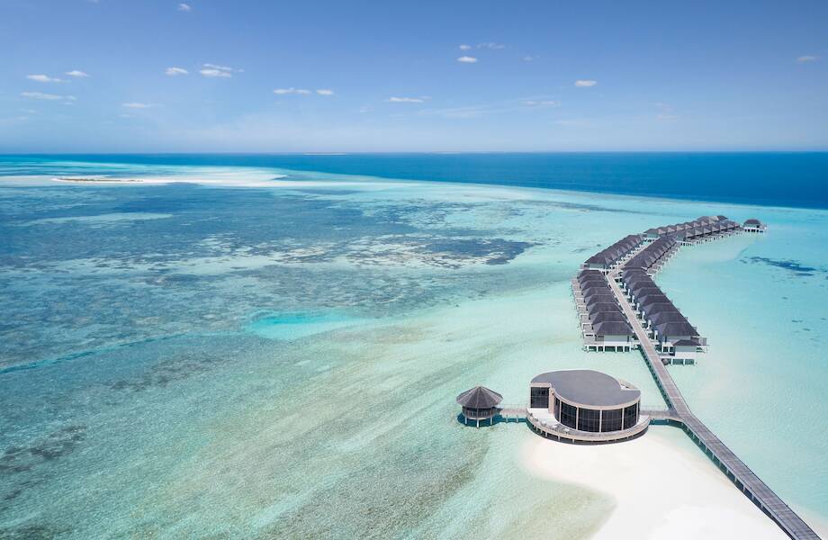 Наслаждайтесь жизнью в Le Méridien Maldives Resort & Spa